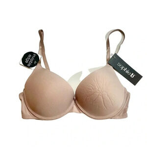 NWT Sophie B Lightly Padded Push Up Bra